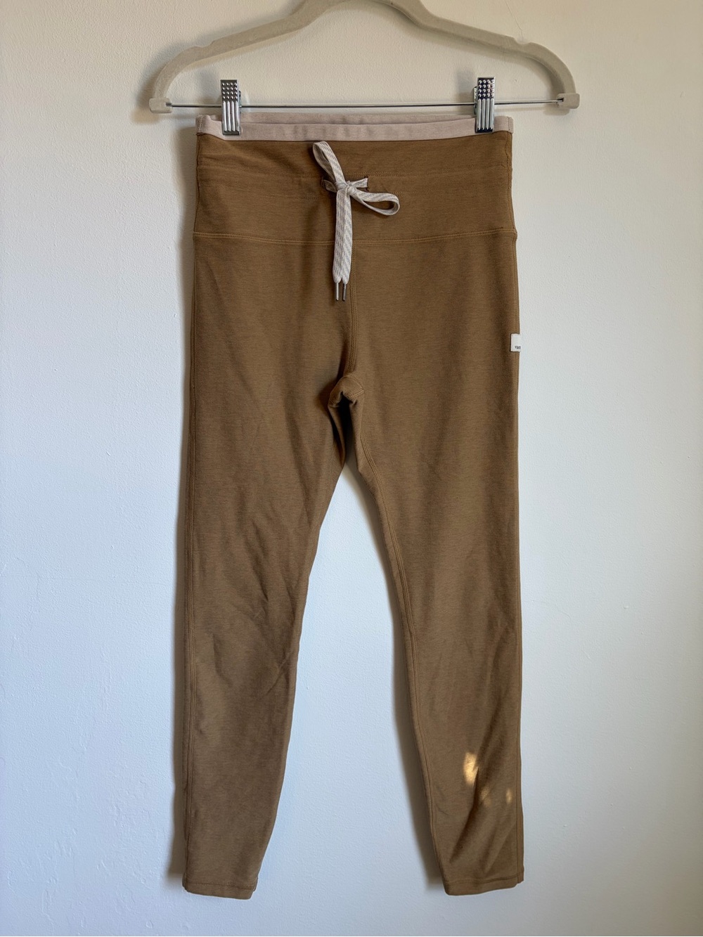 Vuori Brown High-Waist Drawstring Leggings